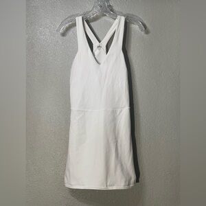 Alo Yoga Airbrush Real Dress in White - Size M